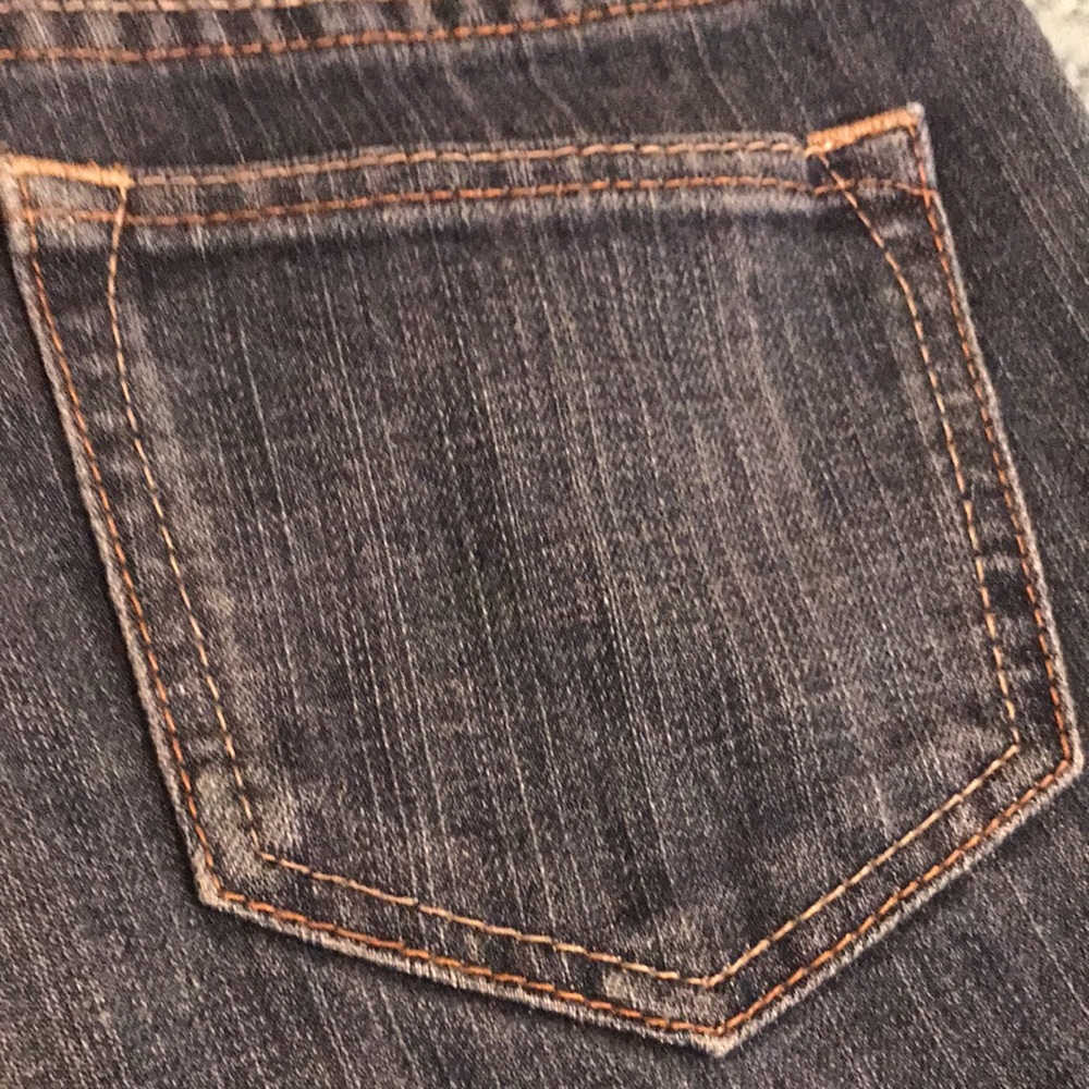 ❤️ (14)Ladies size 2 reg old navy blue jeans by The Diva. Wonderful condition! - Picture 2 of 8